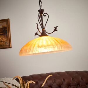 Alabastrový vzhľad – závesná lampa Armelle
