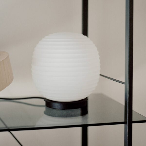 New Works Lantern Globe Small stolová lampa 20 cm